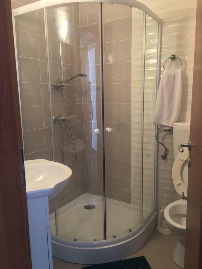 ホテル Casa Mario Băile Felix エクステリア 写真