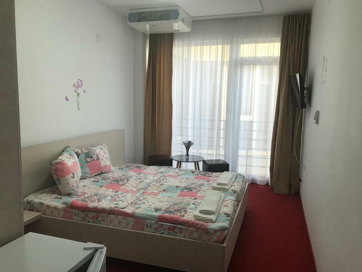ホテル Casa Mario Băile Felix エクステリア 写真